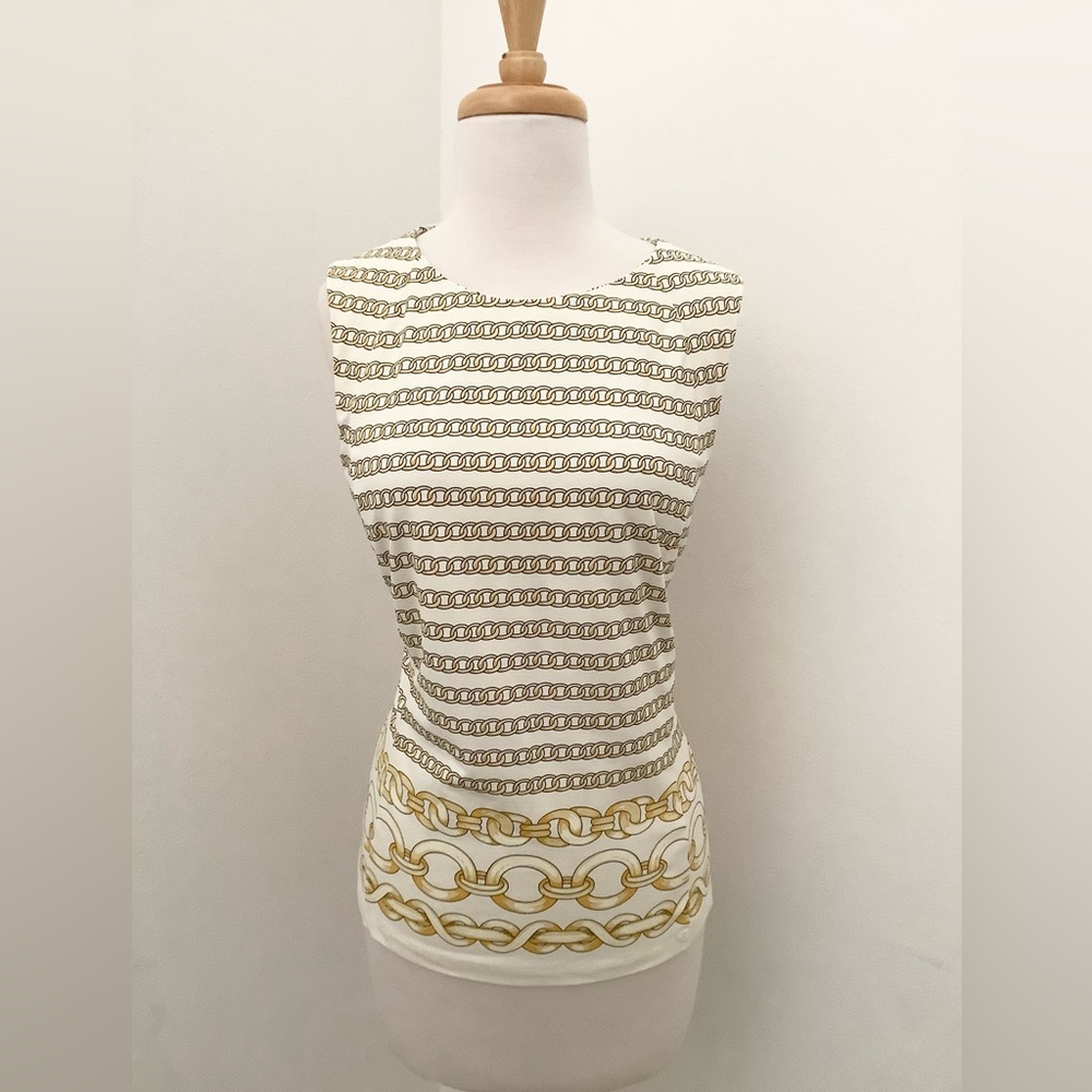 J. McLAUGHLIN SLEEVELESS CLAIN LINK PRINT TOP
